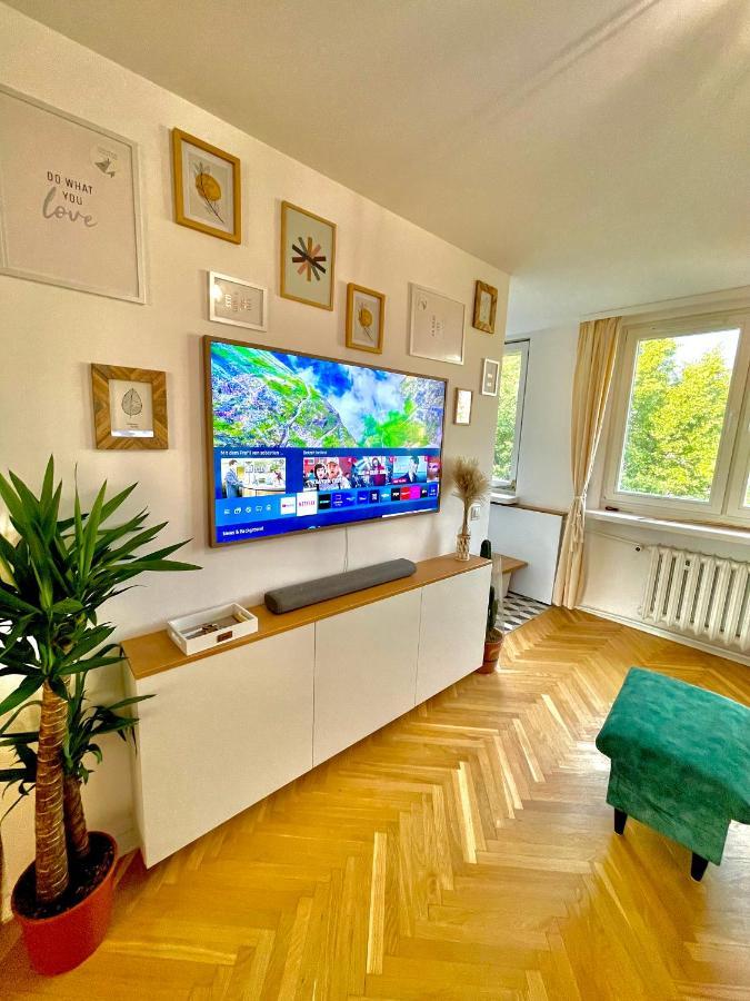Luxurious Boho Style Apartm. *Home Office* +Desk Katovice Exteriér fotografie